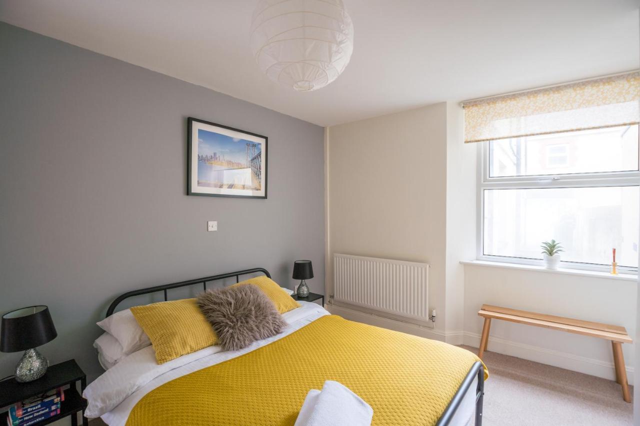 The Ella Fitzgerald - Modern 2 Bedroom Apartment, Super Close To City Centre Cardiff Exterior foto